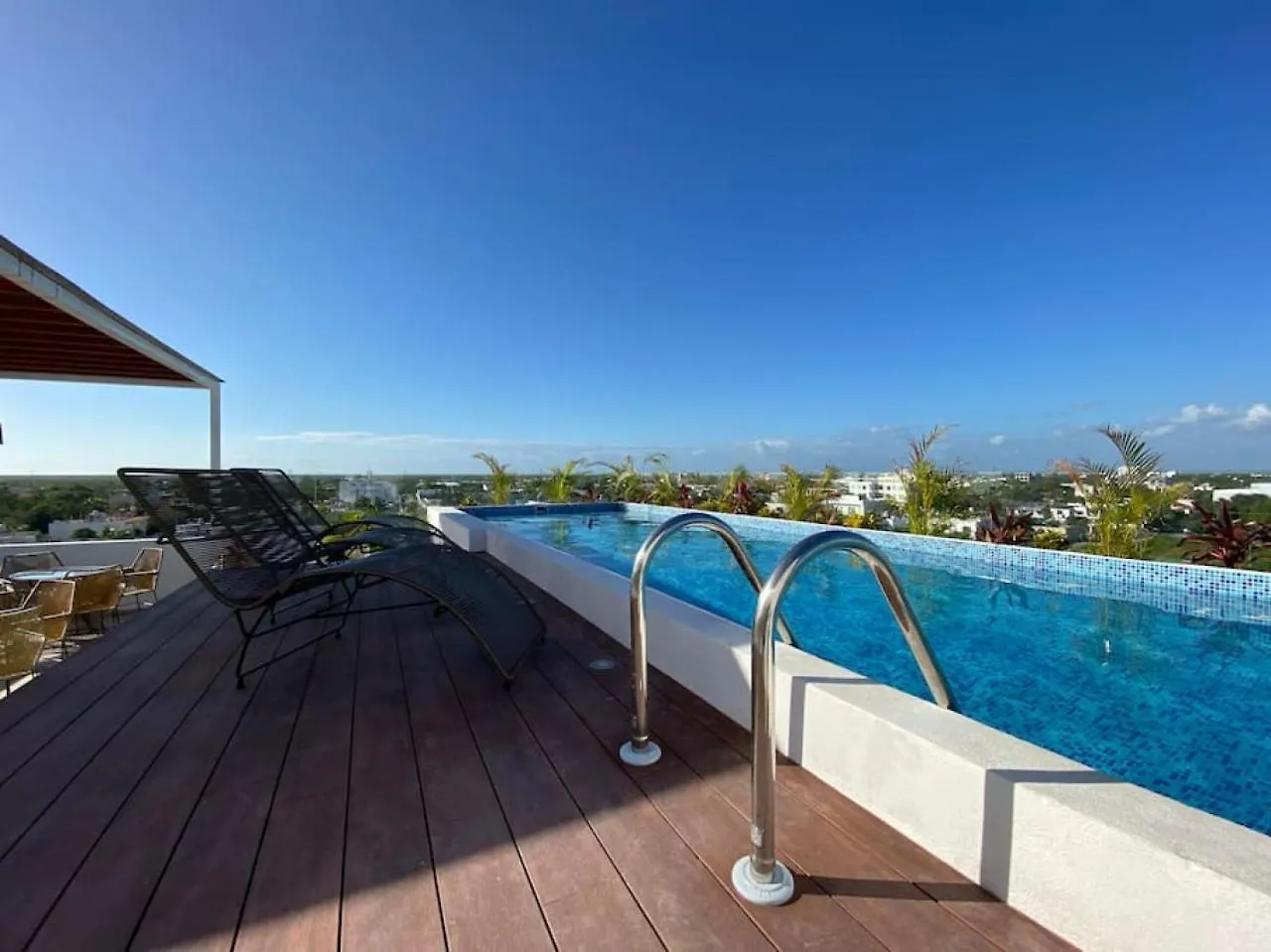 Homy 2Br Apt With Pool, Gym, Terrace, Bbq, Parking Playa del Carmen
