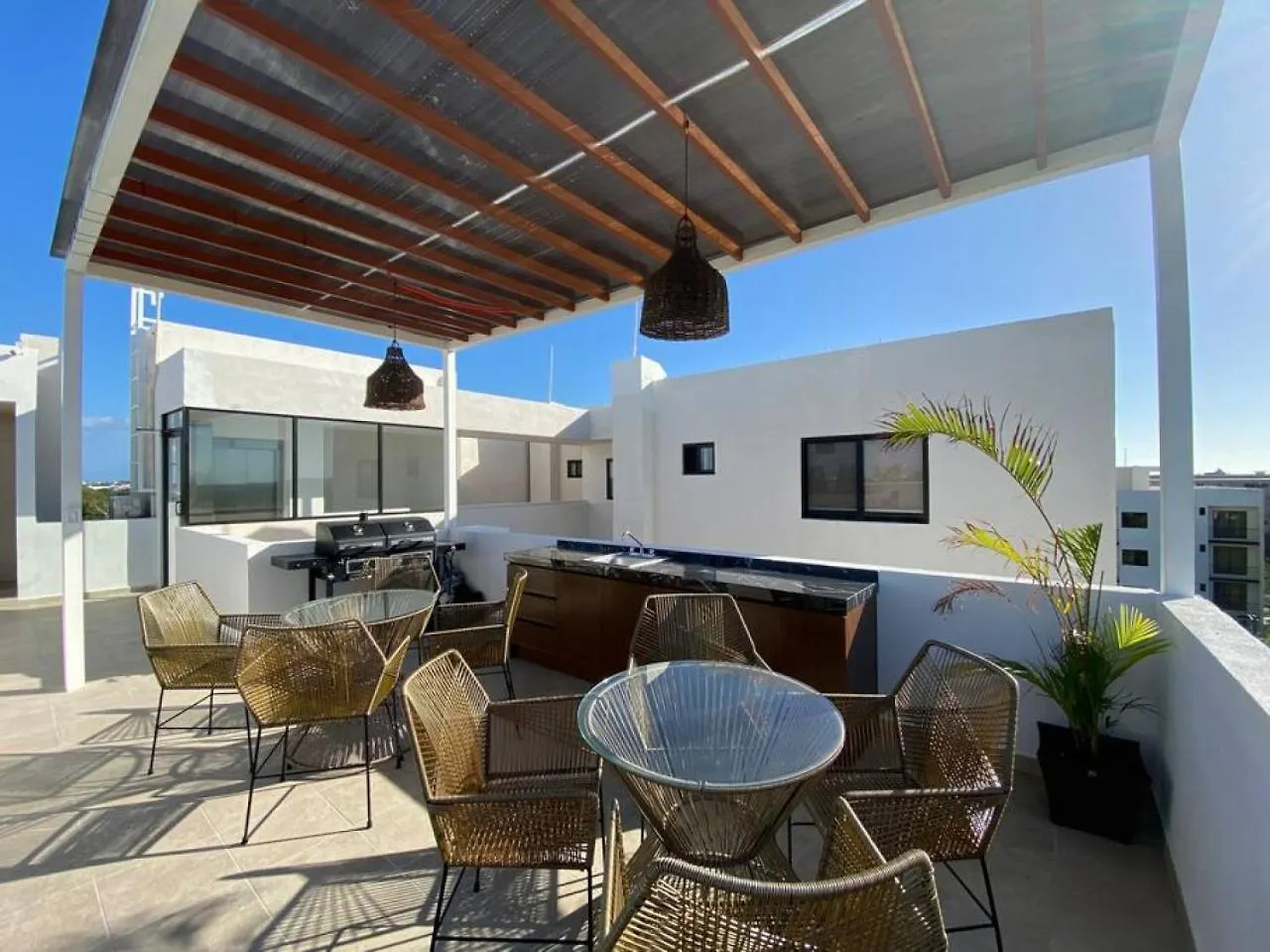 Homy 2Br Apt With Pool, Gym, Terrace, Bbq, Parking Playa del Carmen